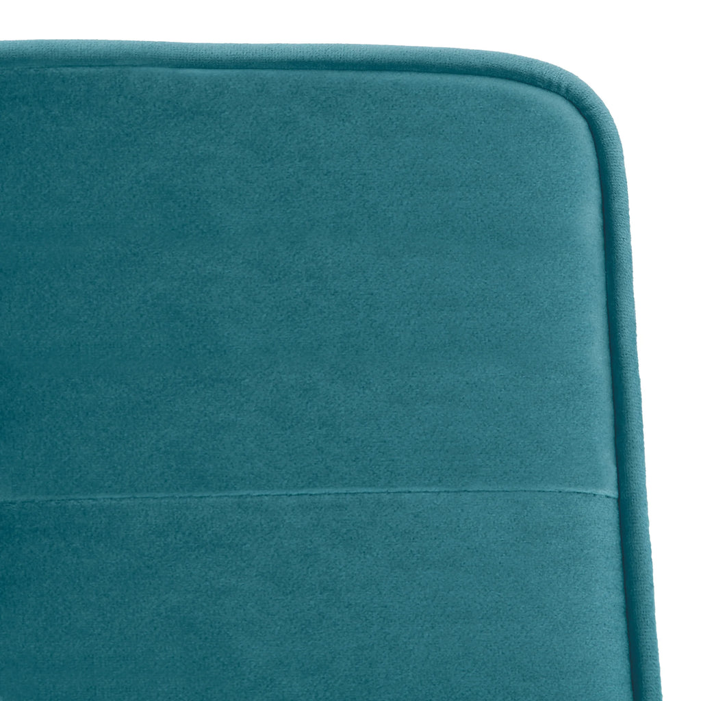 Velvet Tufted Bedroom Bench B564462