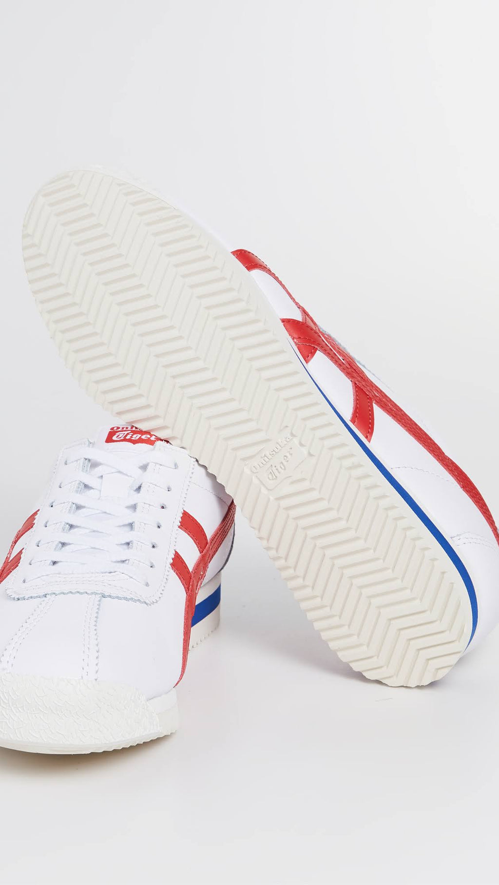 White Classic Red Corsair Sneakers M5508