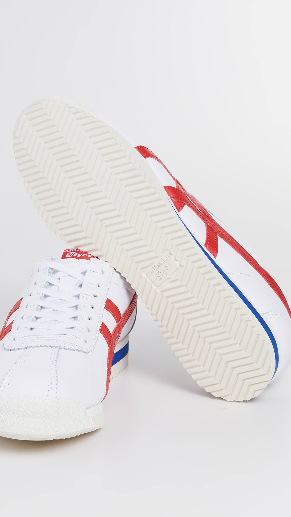 White Classic Red Corsair Sneakers M5508