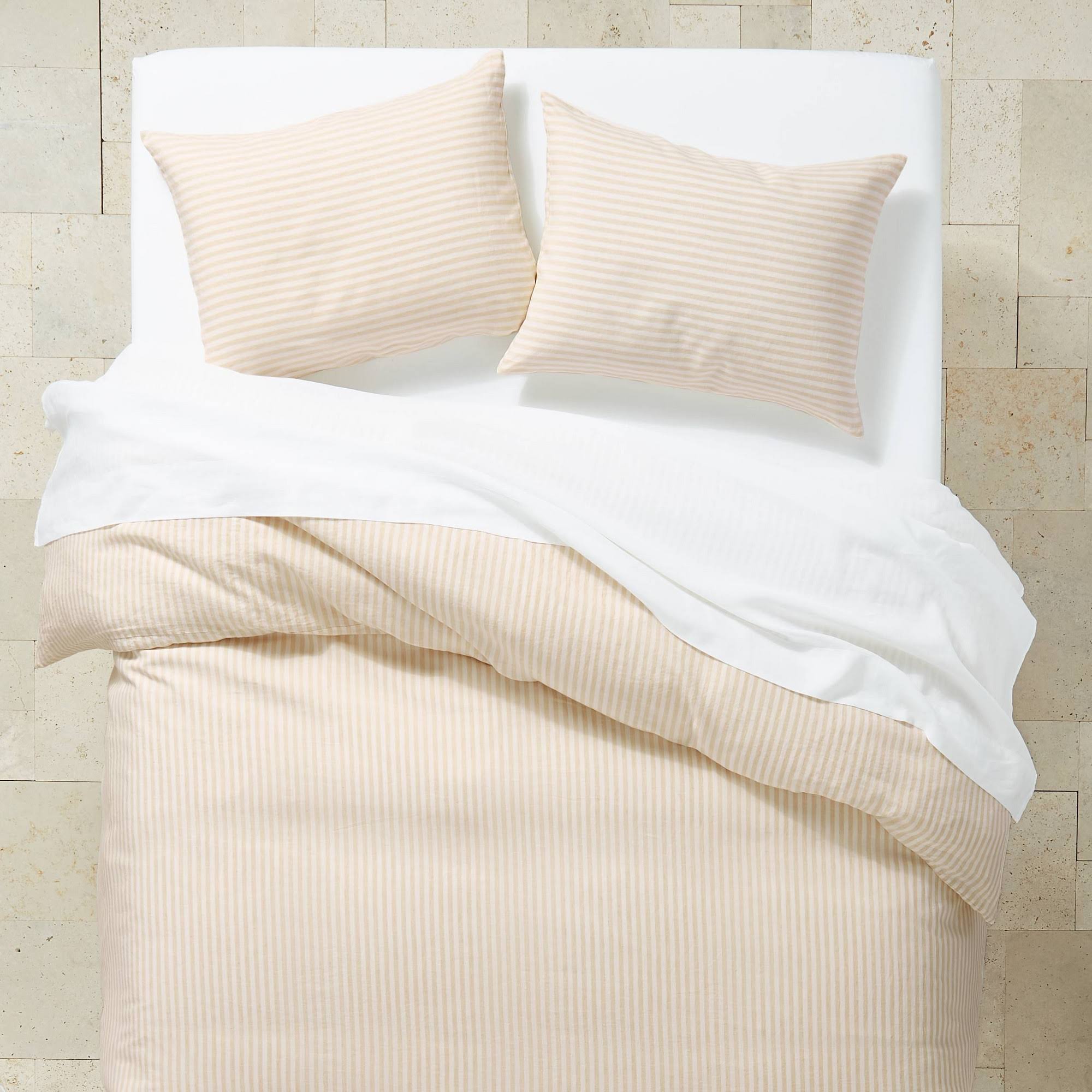 White/Natural Stripe Linen Duvet & Sham Set F18166