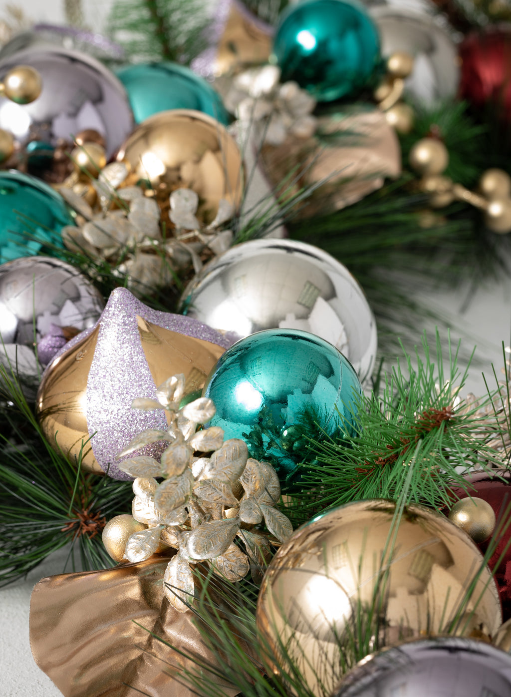 Green Artificial Garland 72"L L97395