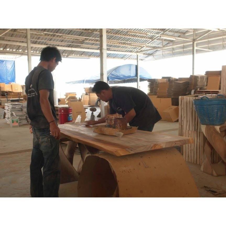 Wood Natural Edge Bench 48 in x 17-20 x 18 in H KD Agate Grey Oil E404