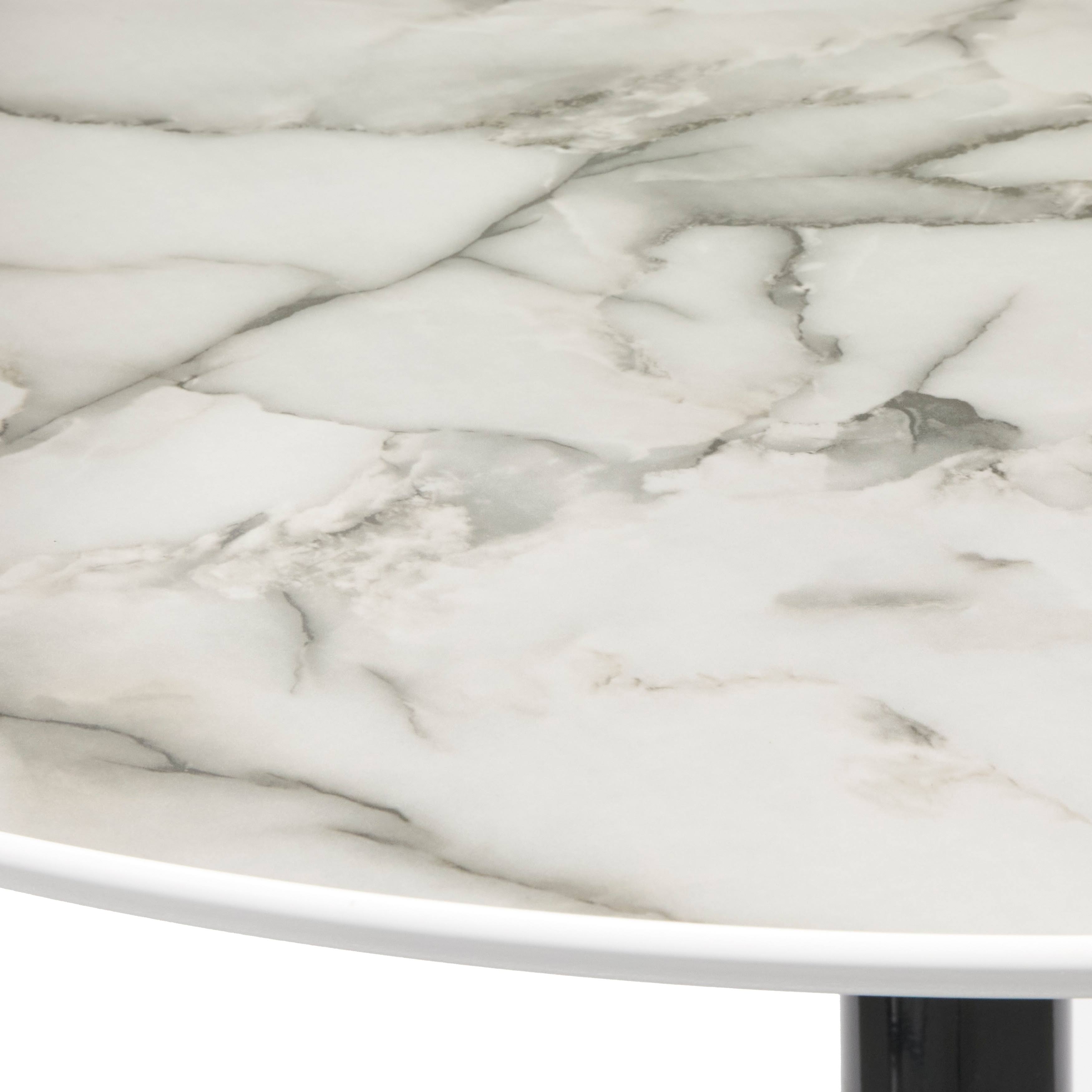 Round Faux Marble Dining Table O26813