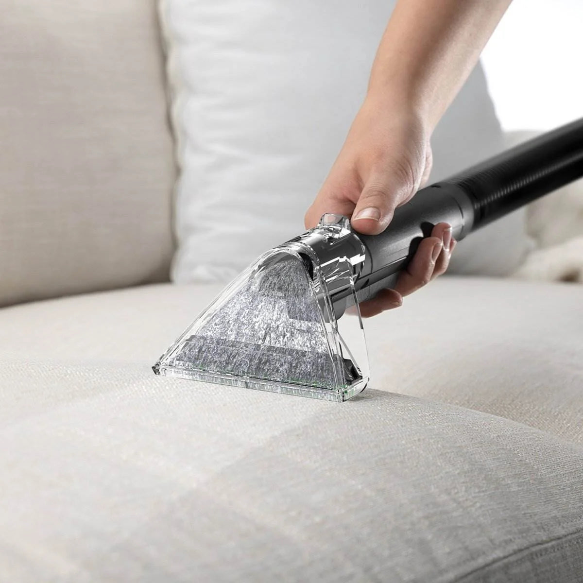 Lightweight Carpet and Fabric Surface Cleaner R42953