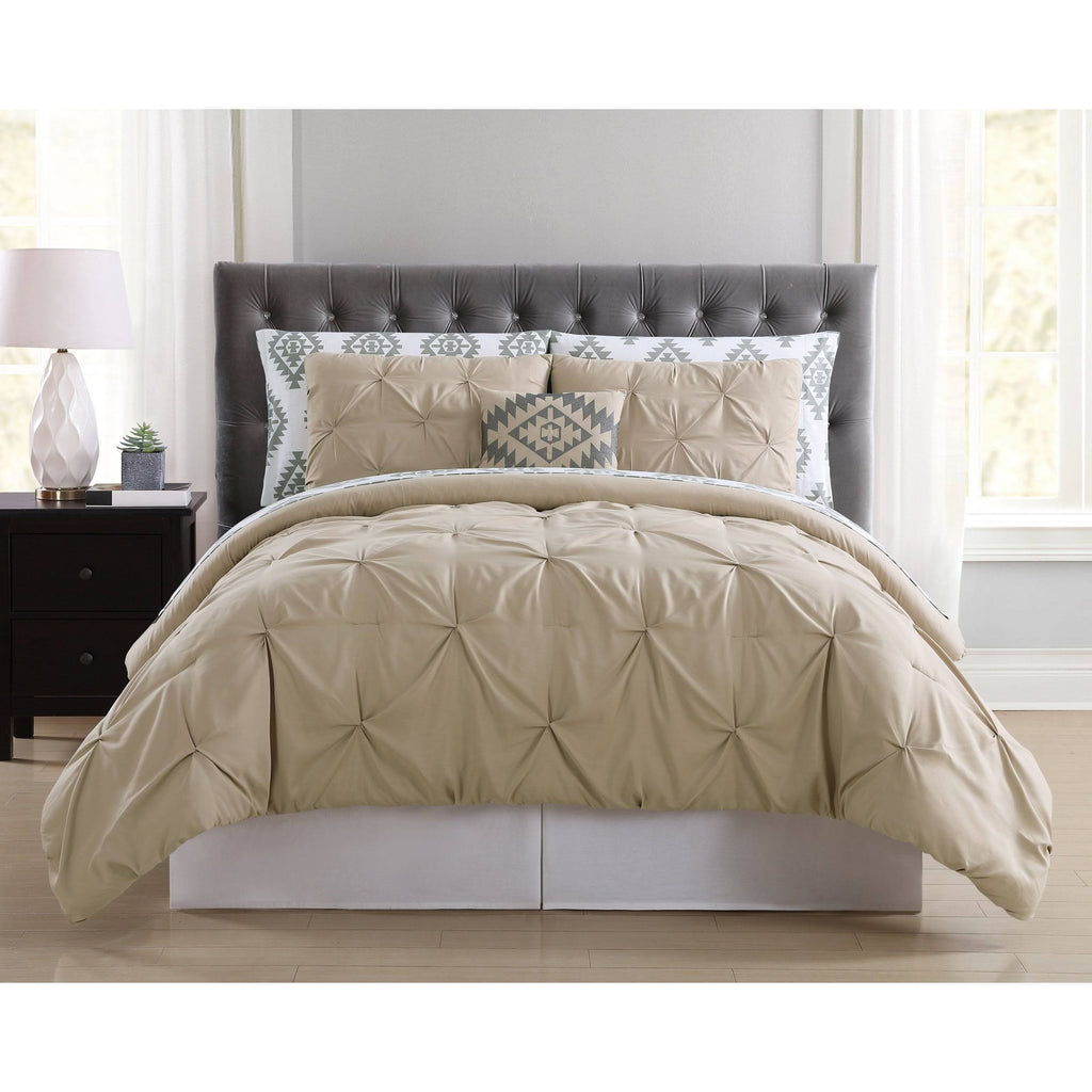 Queen Pleated Bed in A Bag White Z946