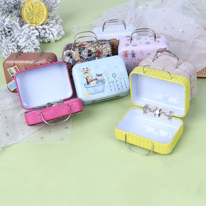 Metal Mini Suitcase Dollhouse Decoration Q5451