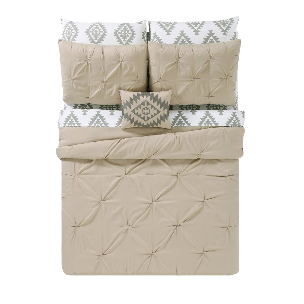 Queen Pleated Bed in A Bag White Z946