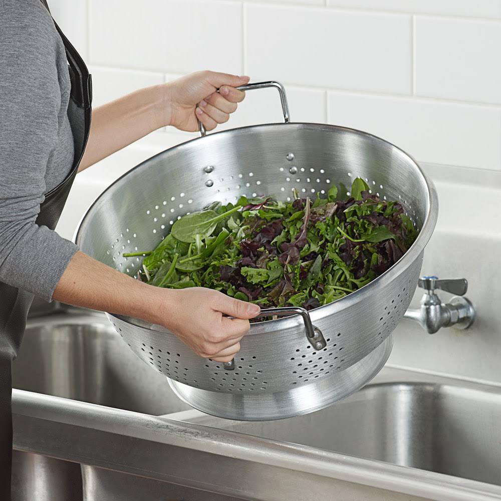16 Quart Colander Z3793