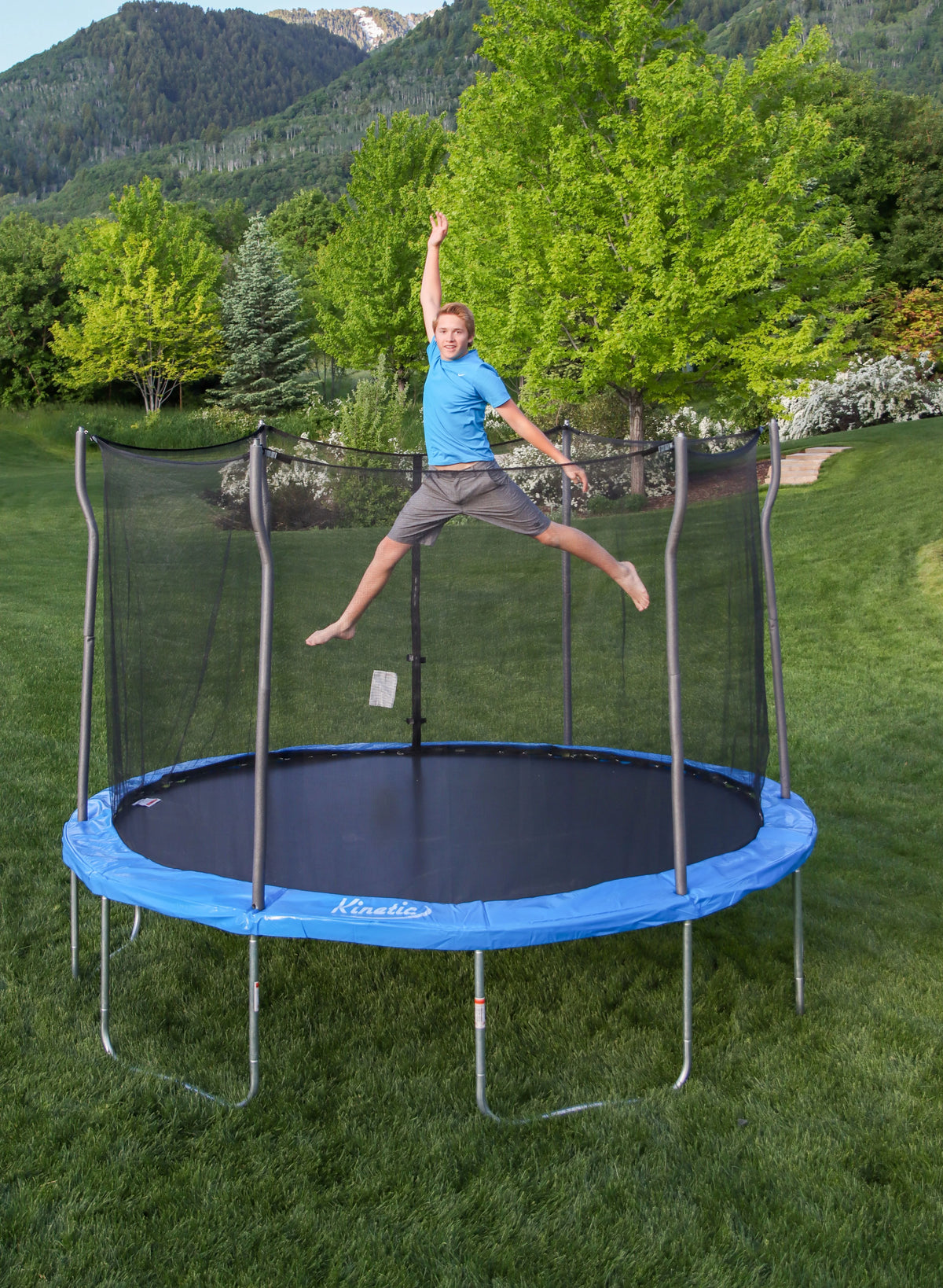 12' Round Trampoline with Safety Enclosure X88267
